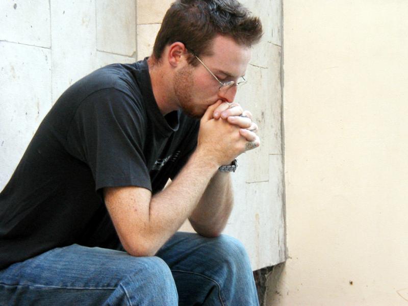 manpraying.jpg